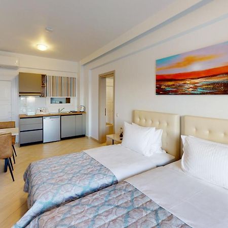 Golden Lion Parga Hotel ภายนอก รูปภาพ