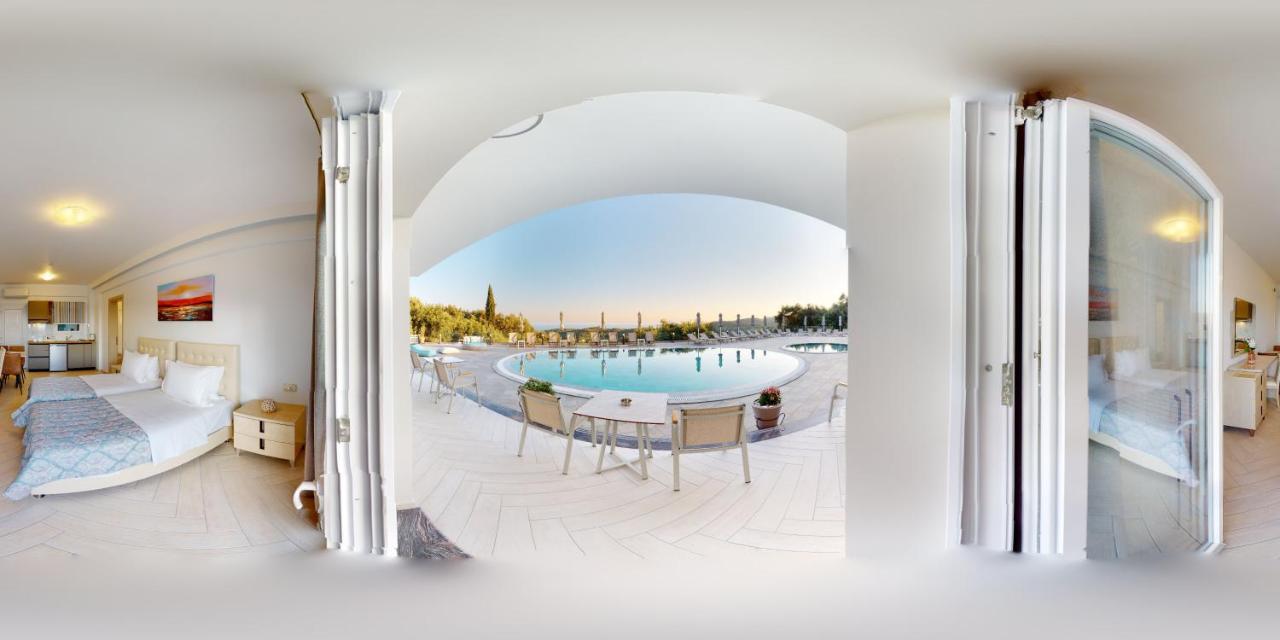 Golden Lion Parga Hotel ภายนอก รูปภาพ