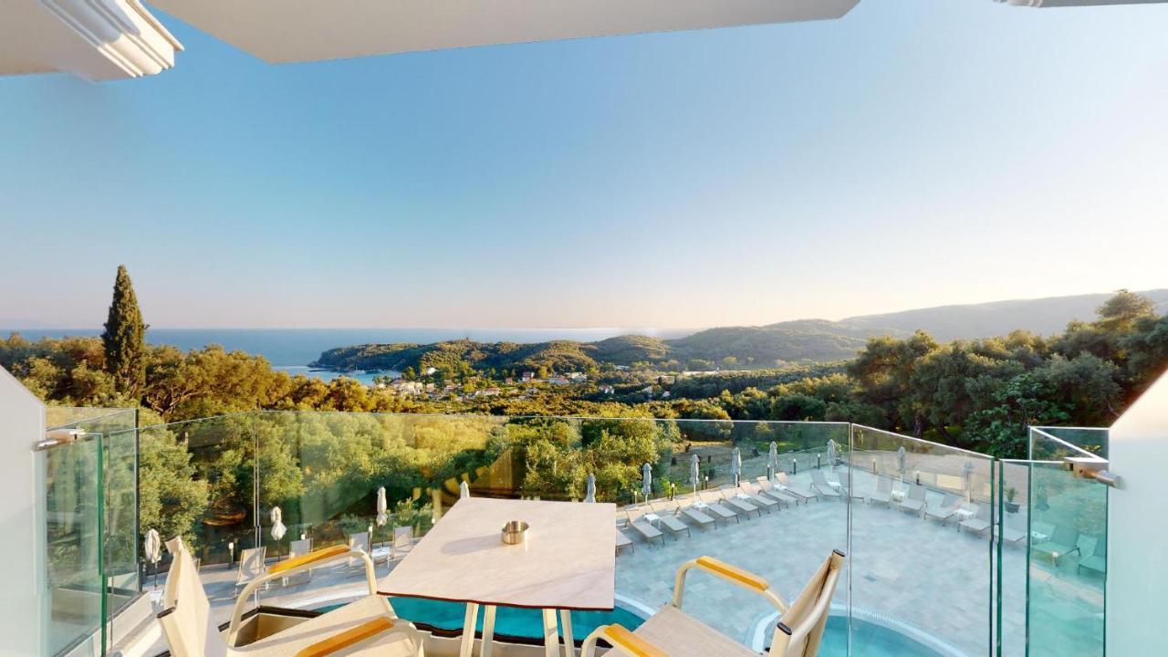 Golden Lion Parga Hotel ภายนอก รูปภาพ